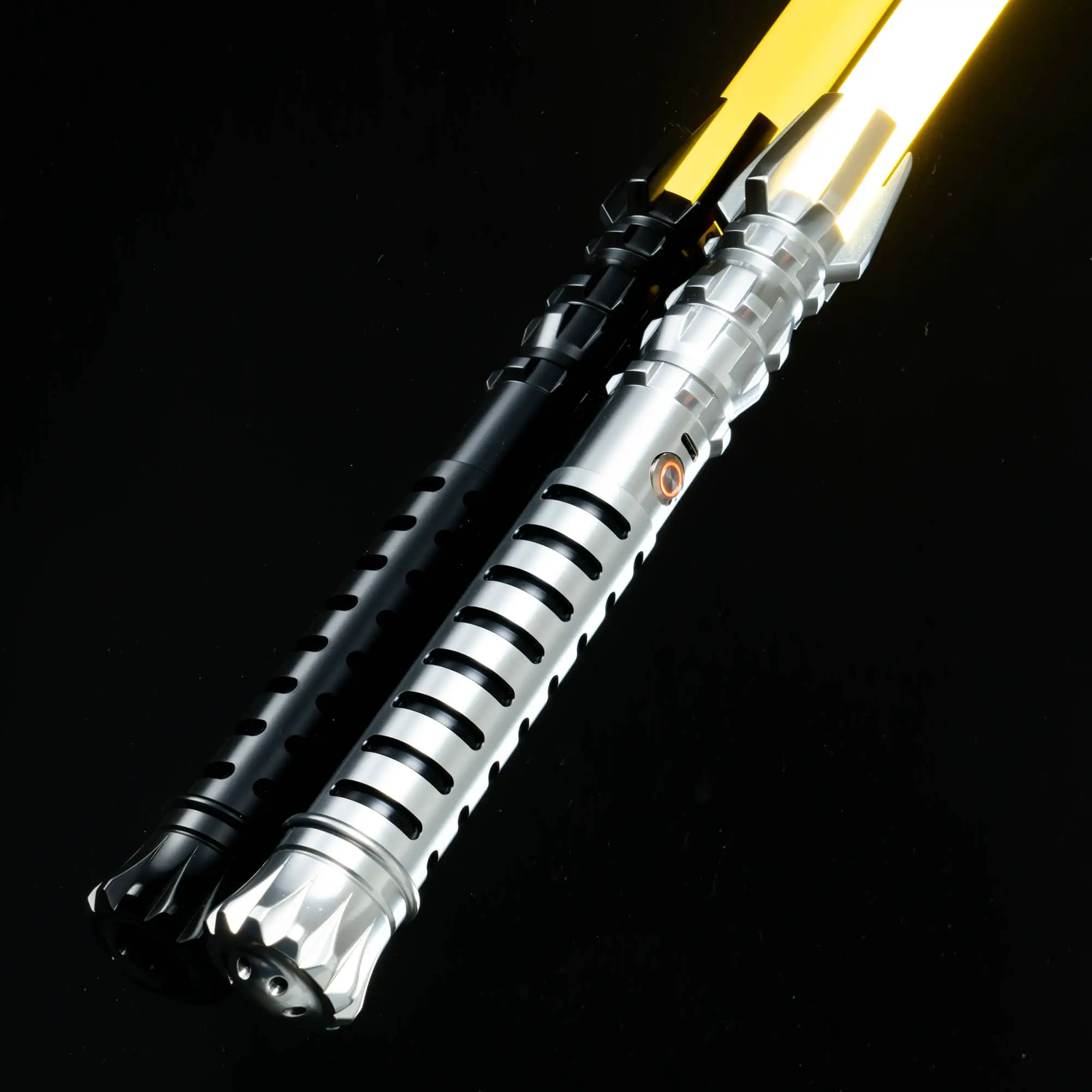 CLAWS-SABER CLAWS-SABER